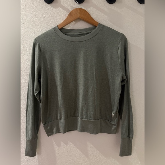 Vuori Sweaters - Vuori woman sweater